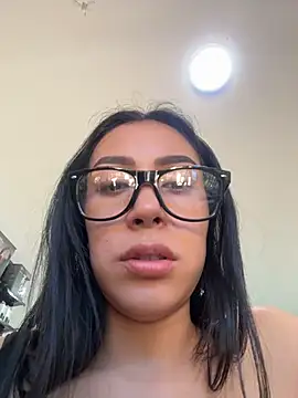 _alabina_ Chat XXX in diretta