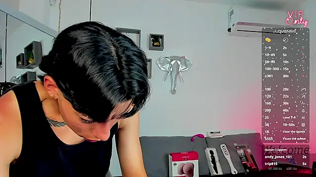 Chat XXX en directo de AmberAdams_