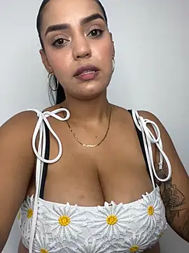 Sara-77 Live XXX-chat