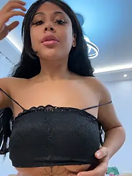 دردشة HaileyDiana الجنسية المباشرة