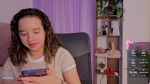 Chat XXX ao vivo de emilyrouxe