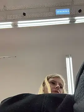 Betsy's Live XXX Chat