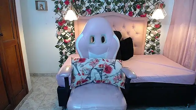 LucyCute_1's Live XXX Chat