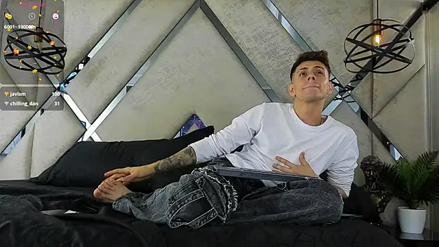 Jasper__jonesn Webbikameraesitys