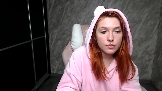 Онлайн чат XXX Reginasmilee