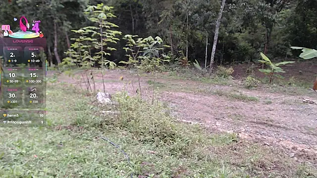 esmeralda_li লাইভ XXX চ্যাট