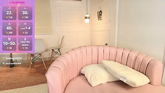 Онлайн чат XXX alessia_moon1