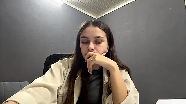 SarahHeadlyのライブXXXチャット