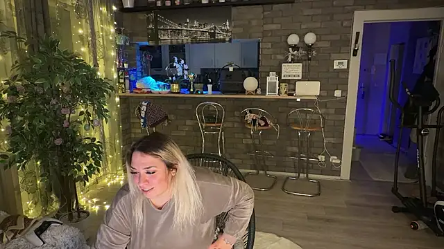 دردشة Monageil الجنسية المباشرة