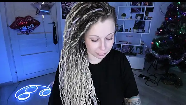 Chat +18 de HoneySallyMoore ao vivo