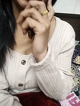 meenu_bhabhi547's Webcam Show