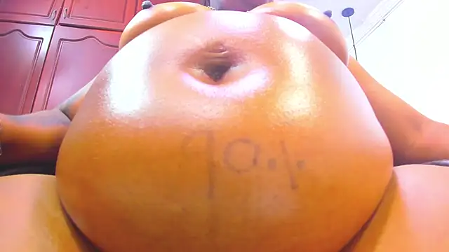 emma_purple_ Webcam Show