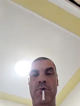 Chatroom XXX en direct de DOMINATOR_SIR-MASTER