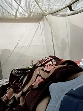 MATURE_INDIAN_BOSS4 Adlı Modelin Canlı XXX Sohbeti