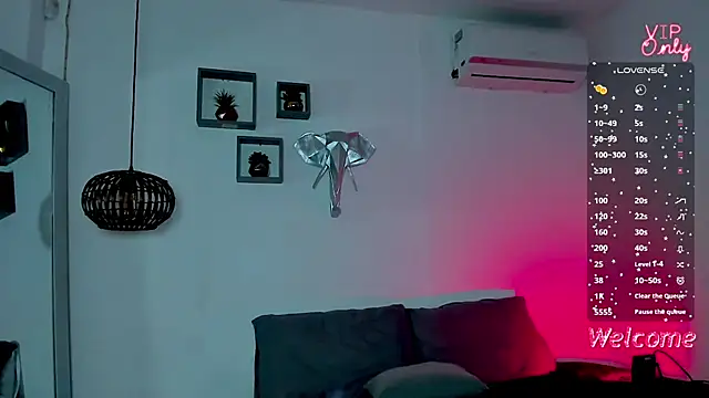 Chat +18 de AmberAdams_ ao vivo