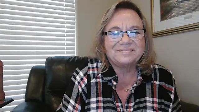 BustyAnnie Live XXX-Chat