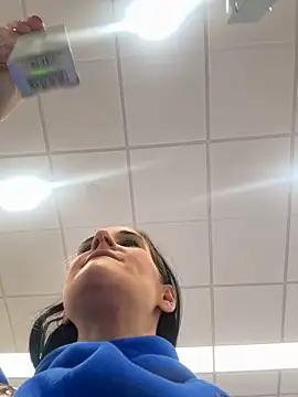 lolabunny9's Webcam Show