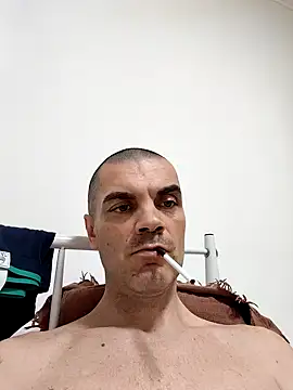 DOMINATOR_SIR-MASTER Chat XXX in diretta