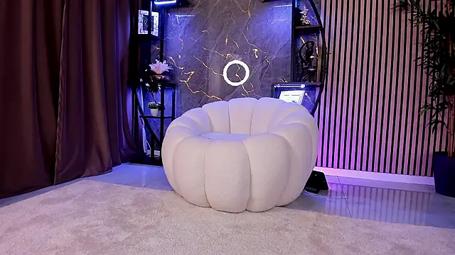 KimP0ssible élő XXX-chatje