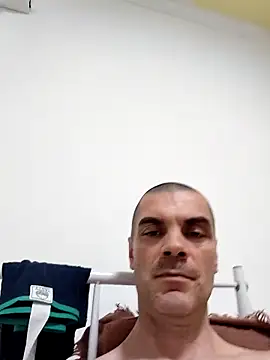 DOMINATOR_SIR-MASTERのライブXXXチャット