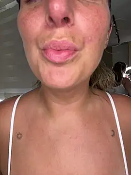 Thescorpionfr_ 现场XXX聊天