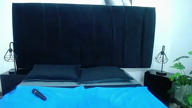 CamiilaReyes: απευθείας συνομιλία ΧΧΧ