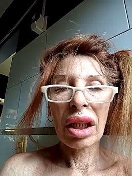 FrozenWaffle élő XXX-chatje