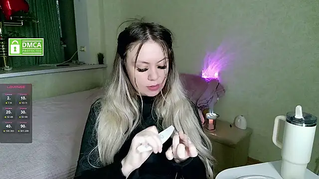 elven_dreams_'s Live XXX Chat