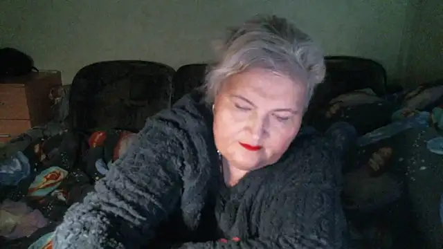 Lana555's Live XXX Chat