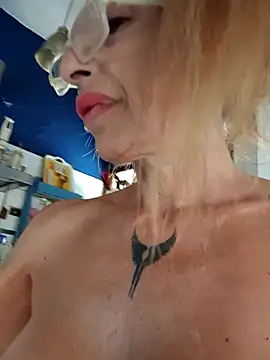 FrozenWaffle: онлайн-секс-чат