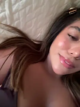 MegannHills Chat XXX live