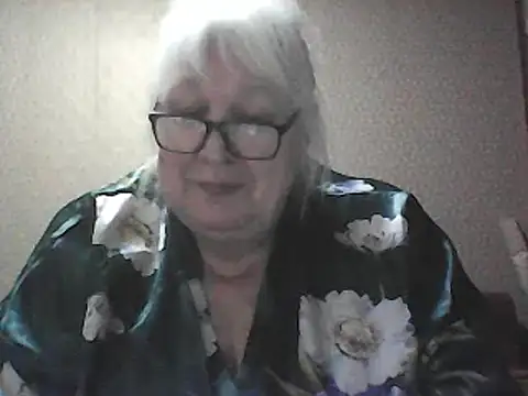 Alexia64231のライブXXXチャット