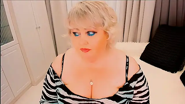 BIGTITSBBW: απευθείας συνομιλία ΧΧΧ