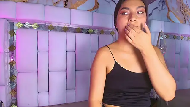 Chat +18 de Celestebloom04 ao vivo