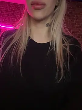 Blckmirrorr Live XXX-chat