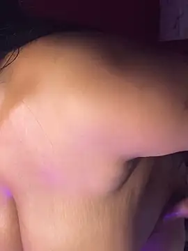 Show de webcam de GLaM_GoDdEsS_143