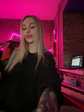 Blckmirrorr Live XXX-chat