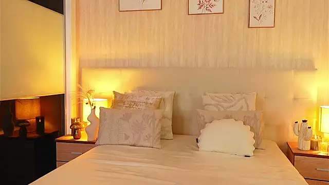 ZamphyraNighttn Live XXX chat