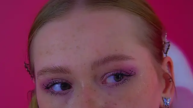 Chat +18 de AgataFoxley ao vivo