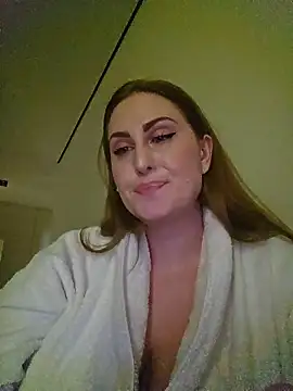 Miss_Magic_Eyes_ Adlı Modelin Canlı XXX Sohbeti