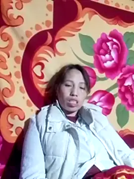 Gummiesu 网络视讯表演