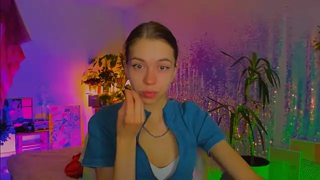 Chat +18 de poli__ ao vivo