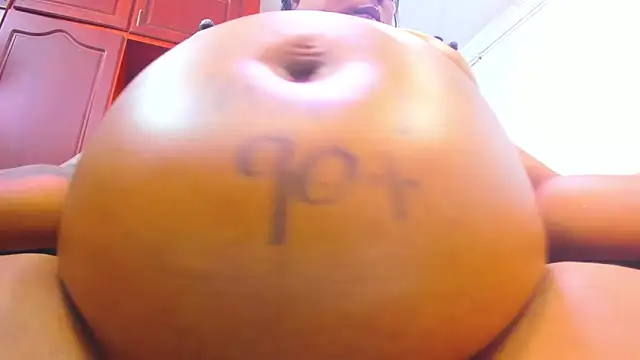 emma_purple_'s Webcam Show