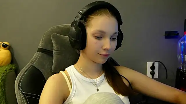 Softixq's Live XXX Chat