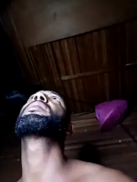 Camodick Adlı Modelin Canlı XXX Sohbeti