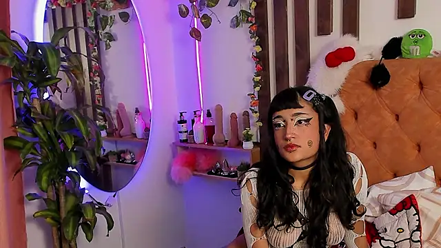 Chat +18 de MeowMota_ ao vivo