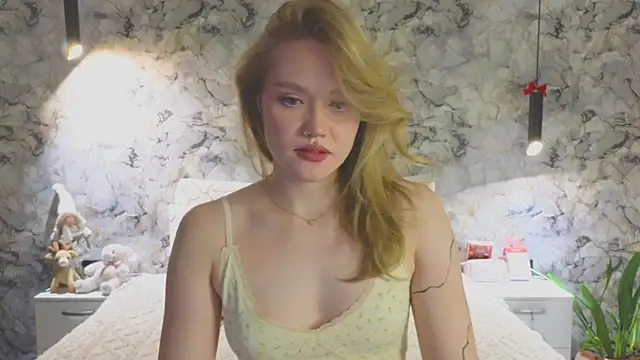 Aurora_Golden1's Live XXX Chat