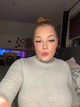 Živý XXX chat cc_uncensored