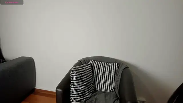 NicoleKatee 即時 XXX 聊天