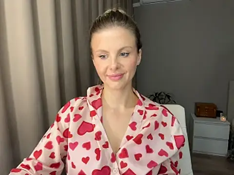 sirena124 élő XXX-chatje